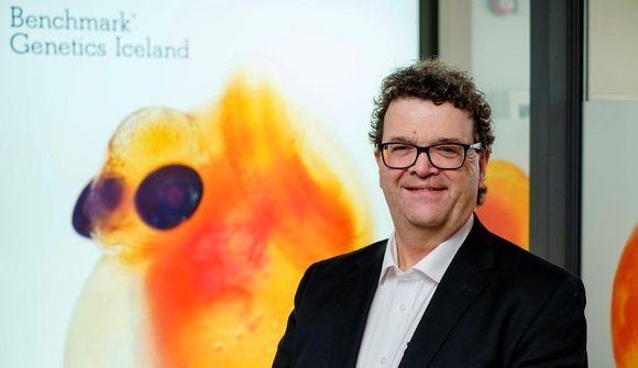 Selja laxahrogn til landeldis í Asíu