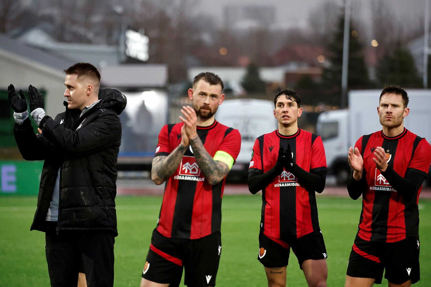 Nikolaj Hansen, Tarik Ibrahimagic og Matthías Vilhjálmsson eftir leikinn gegn …