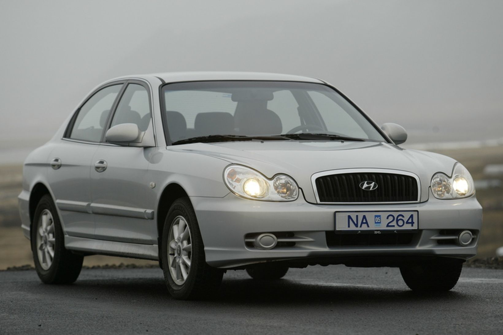 Hyundai Sonata árgerð 2002. Sú árgerð er ekki innkölluð.
