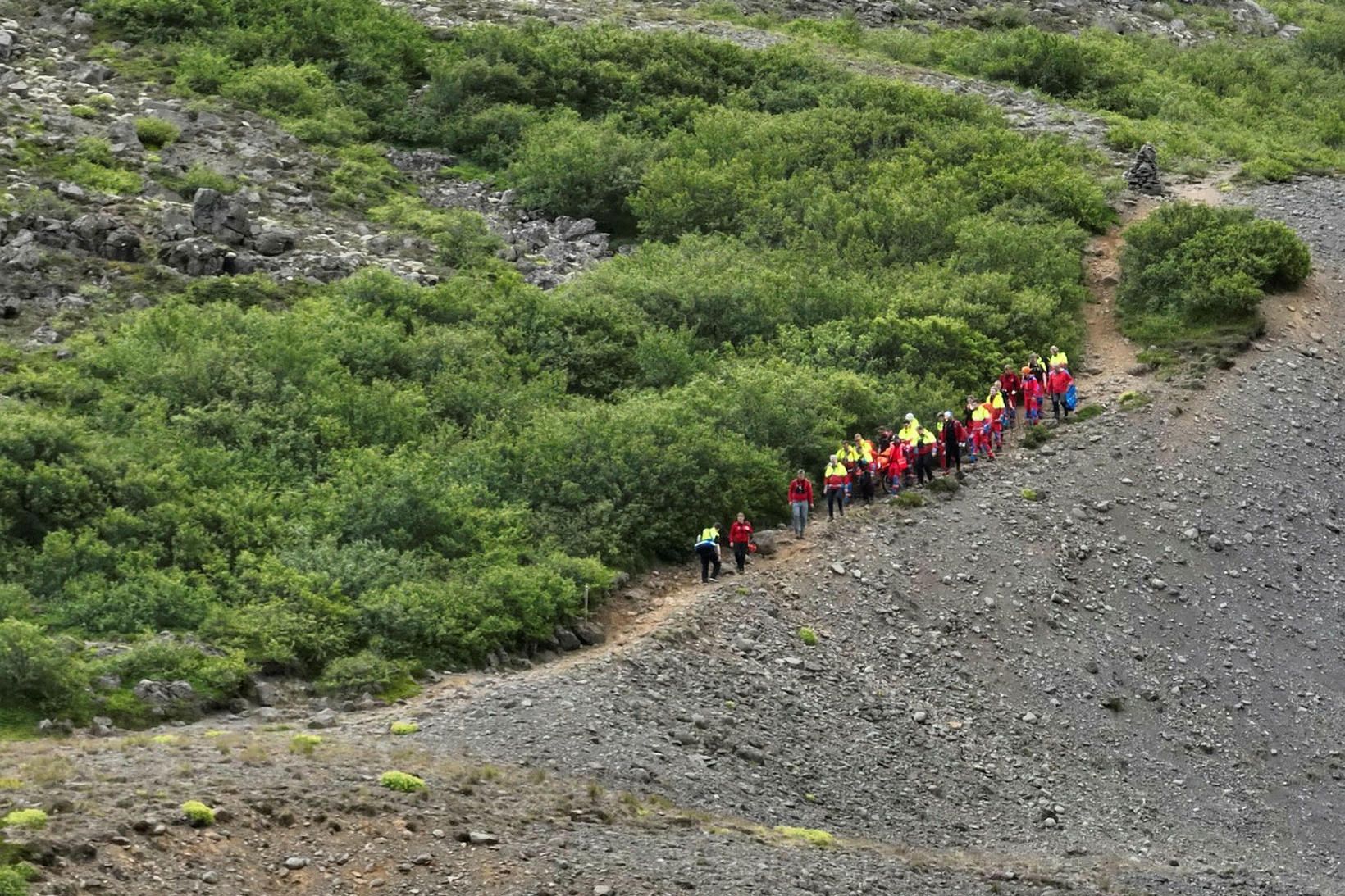 Björgunarsveitin brást við útkalli vegna göngukonu í vandræðum í Hvalfirði, …