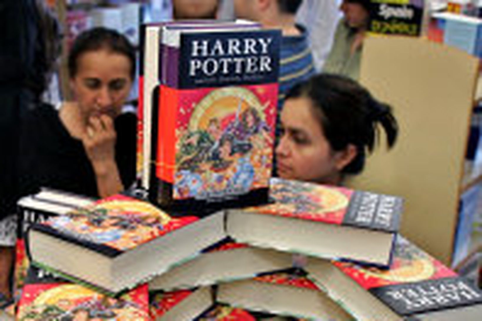 Harry Potter-bækur í verslun í Pakistan.