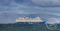 Enn koma skemmtiferðaskip -  Mein schiff