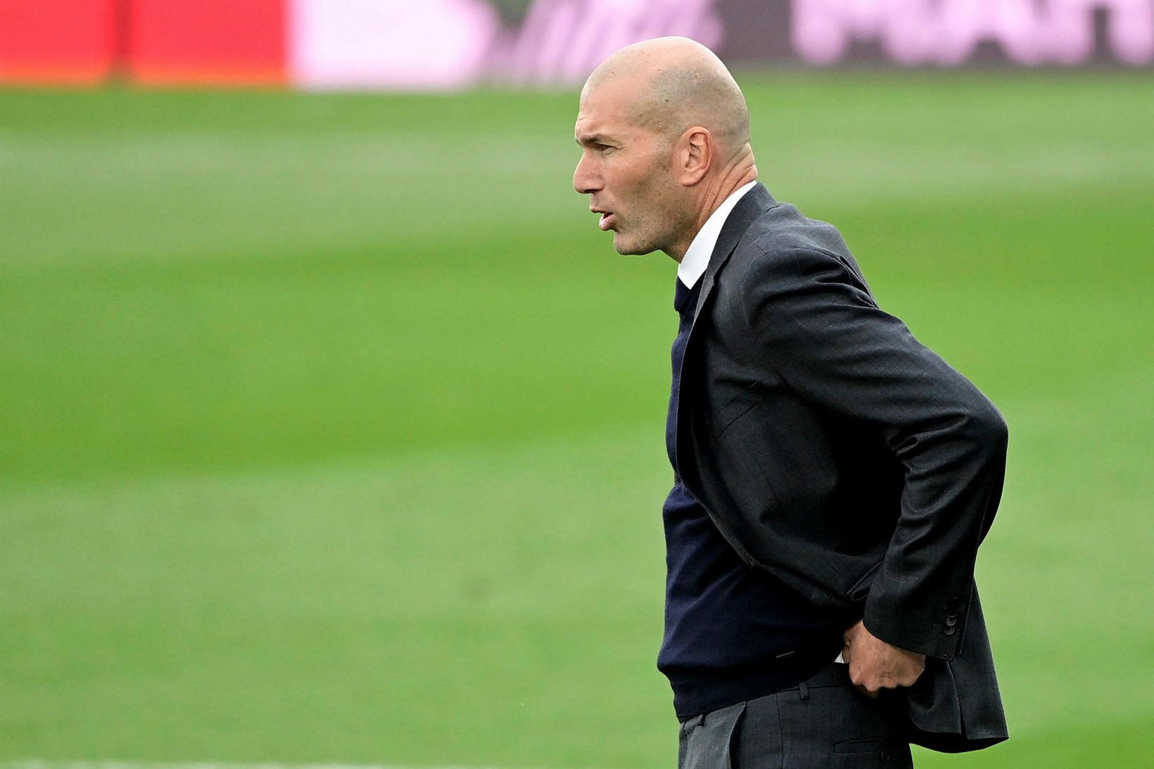 Zinedine Zidane mun yfirgefa Real Madrid.