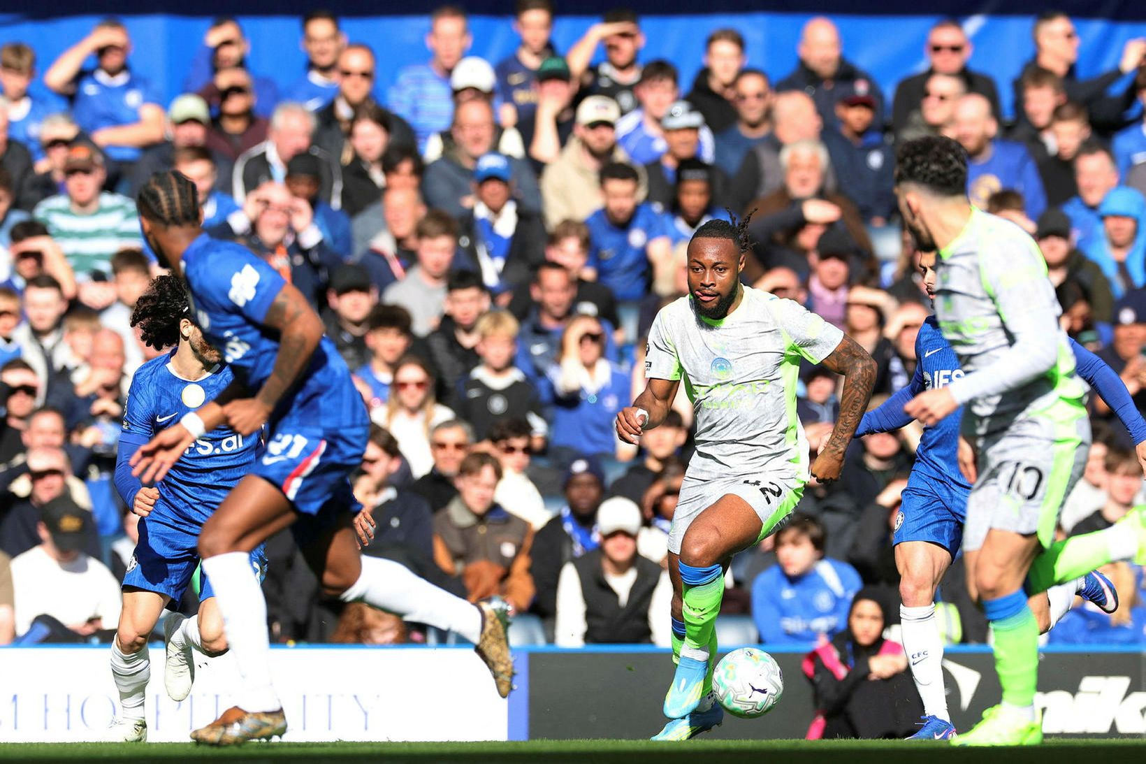 Stórsigur City og munurinn minnkaði