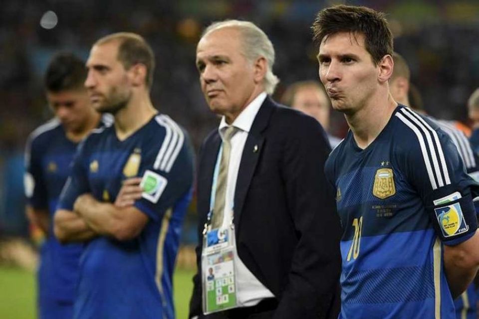 Lionel Messi með þjálfaranum Alejandro Sabella.