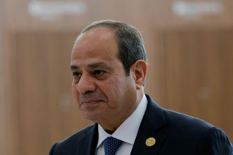 Forseti Egyptalands, Abdel Fattah al-Sisi, sagði heiminn treysta á Trump „til að ná varanlegu og …