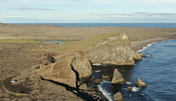 Jarðskjálftahrinan að fjara út