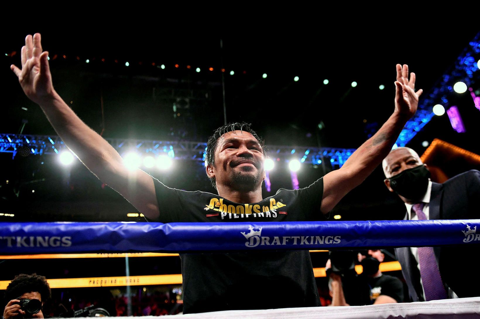 Manny Pacquaio þakkar stuðninginn eftir síðasta bardaga sinn í september …