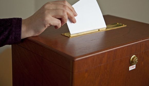 Vantar undirskrift eins framboðsaðila