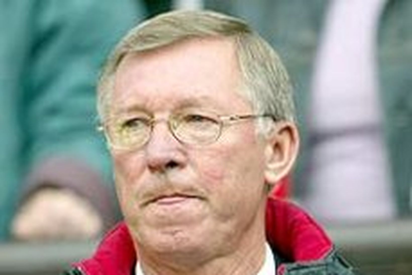 Alex Ferguson er ósáttur við framkomu áhorfenda á Emirates leikvanginum.