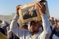 Rafah Palestínumaður með hjálpargögn frá GHF fyrr í vikunni.