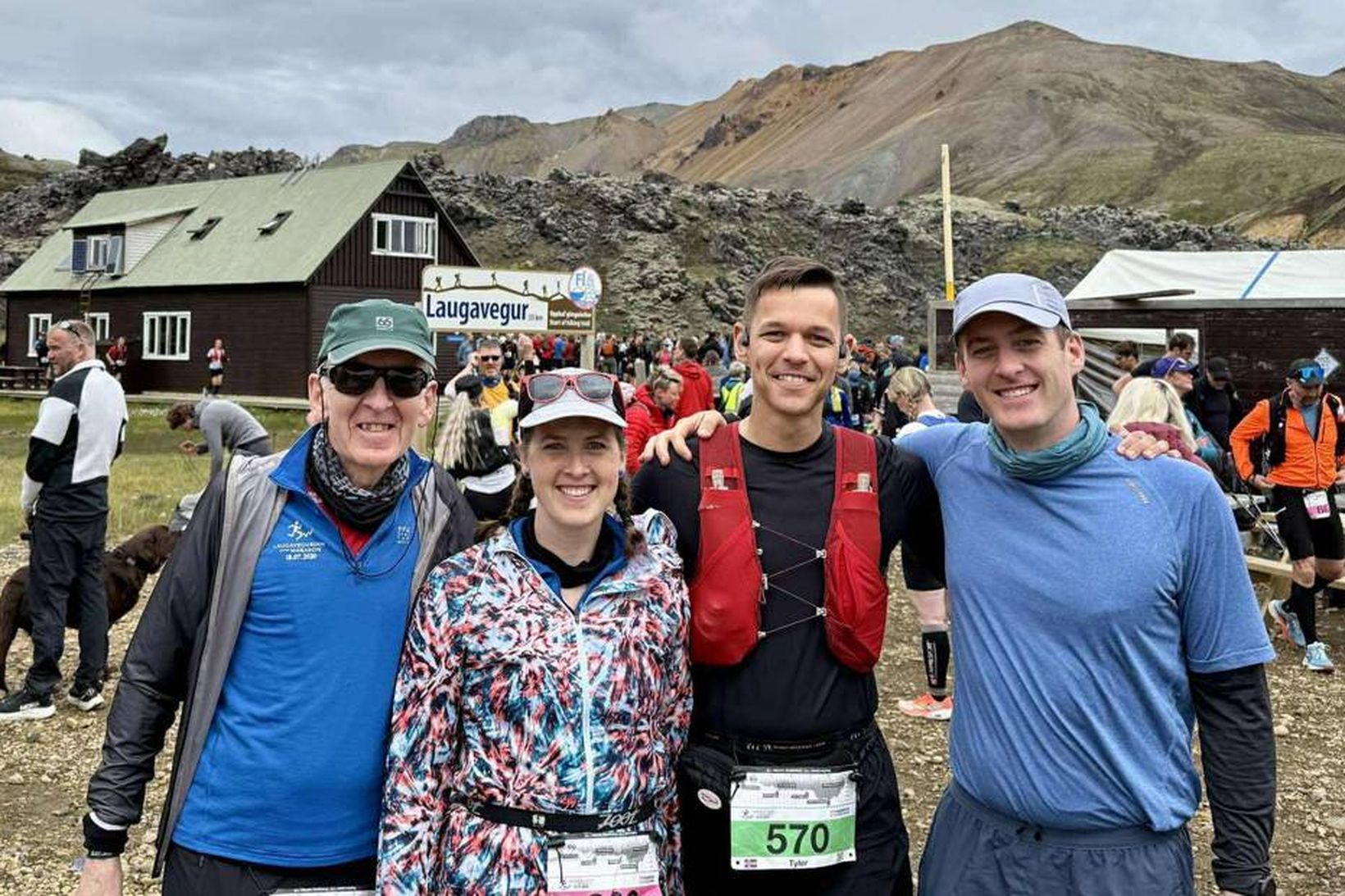 Frá vinstri: Höskuldur, Anna Kristín Höskuldsdóttir, Tyler Jones og Jón …