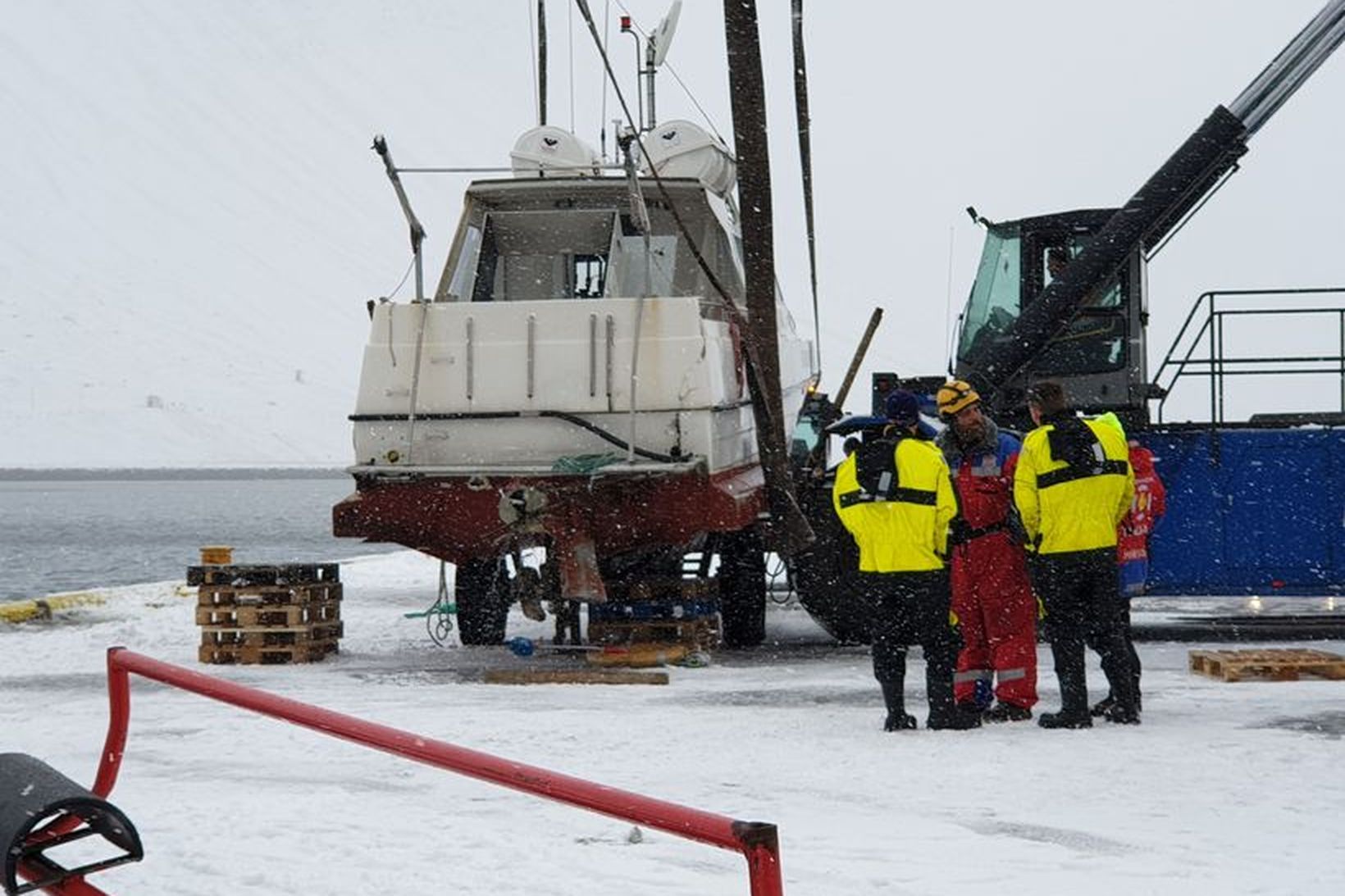 Báturinn kom til Ísafjarðar um þrjúleytið.