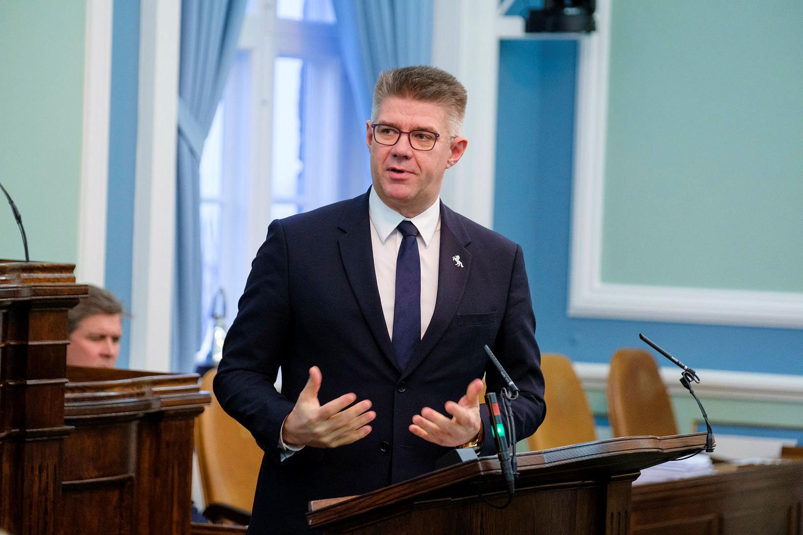 Gunnar Bragi Sveinsson, sat áður á þingi fyrir Framsóknarflokkinn og …