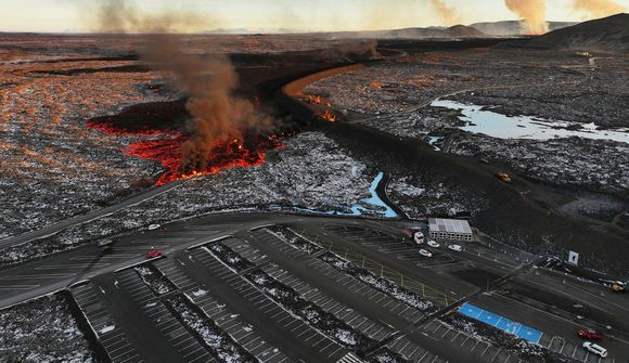 200 manns gert að yfirgefa hótel Bláa lónsins