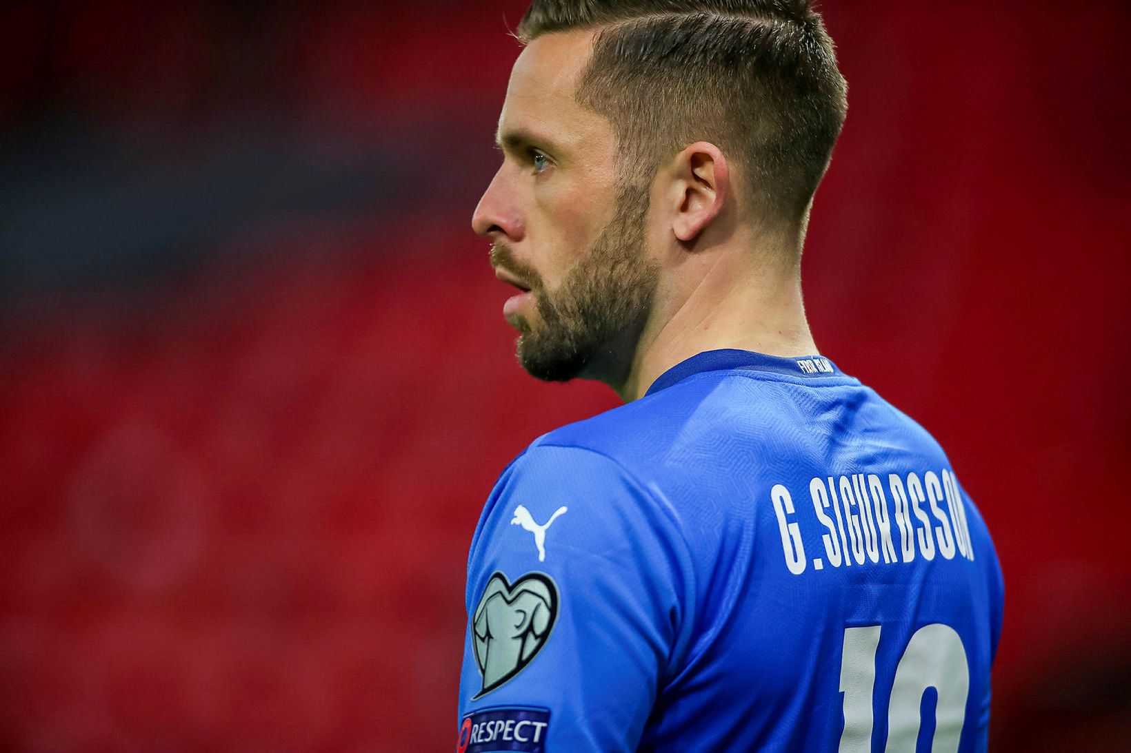 Gylfi Þór Sigurðsson í leik með íslenska landsliðinu árið 2020.