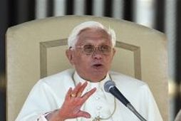 Benedict XVI, páfi