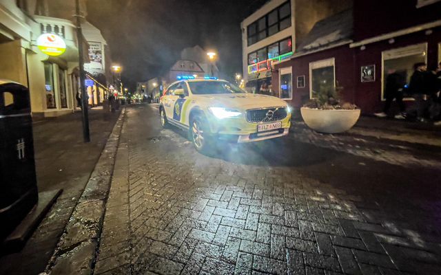 Konurnar voru á sama skemmtistaðnum áður en þær voru teknar í sömu íbúð í Vesturbænum. …
