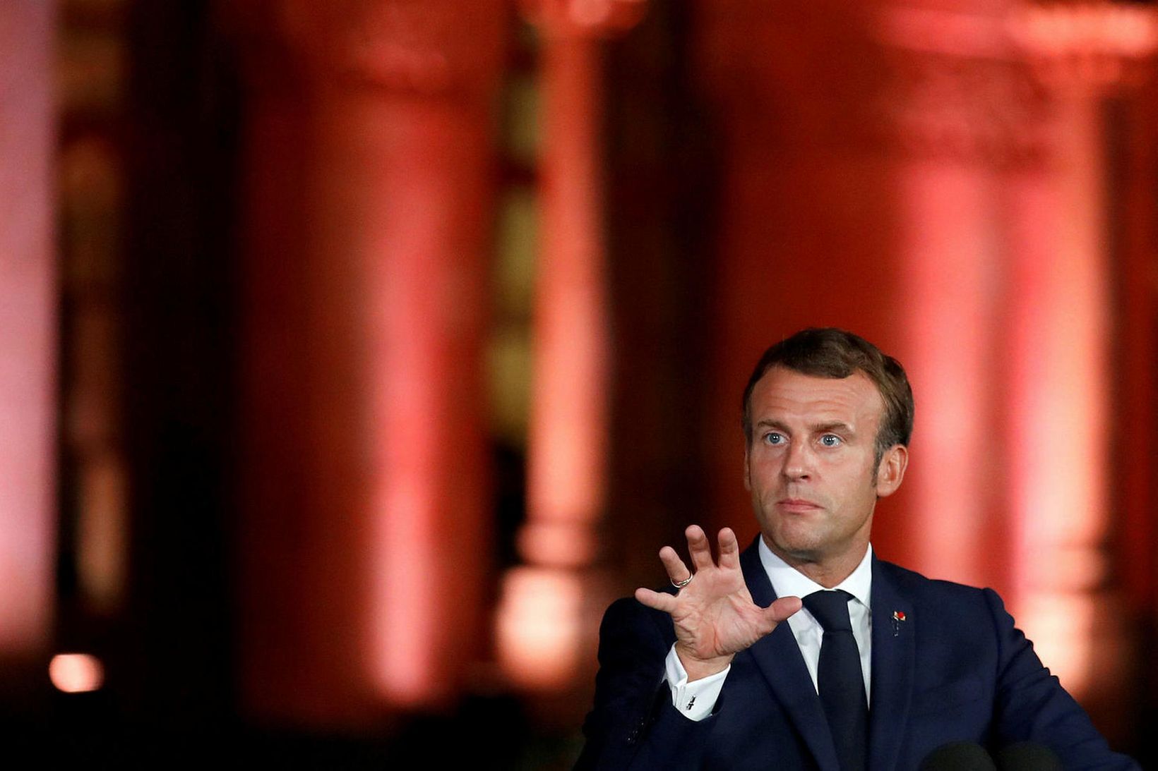 Emmanuel Macron hélt blaðamannafund í Beirút í kvöld.