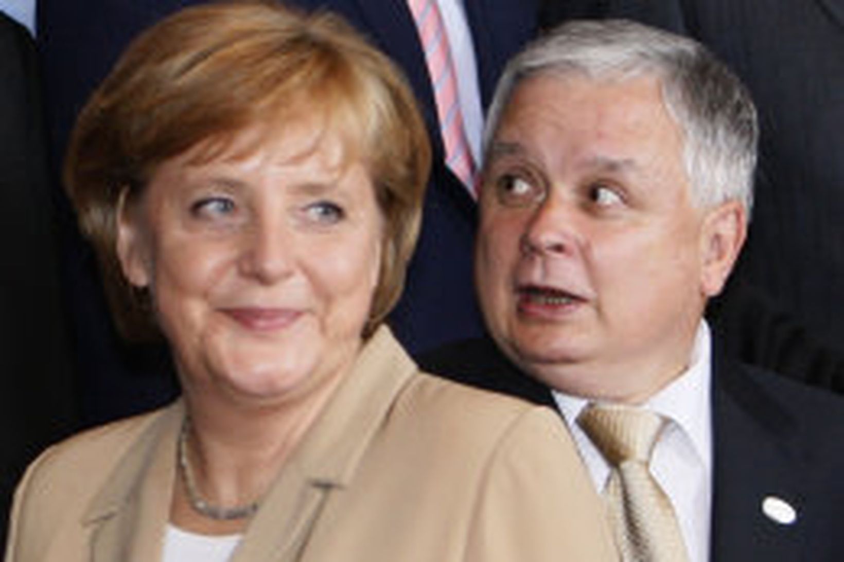 Angela Merkel, kanslari Þýskalands, og Lech Kaczynski, forseti Póllands, hafa …