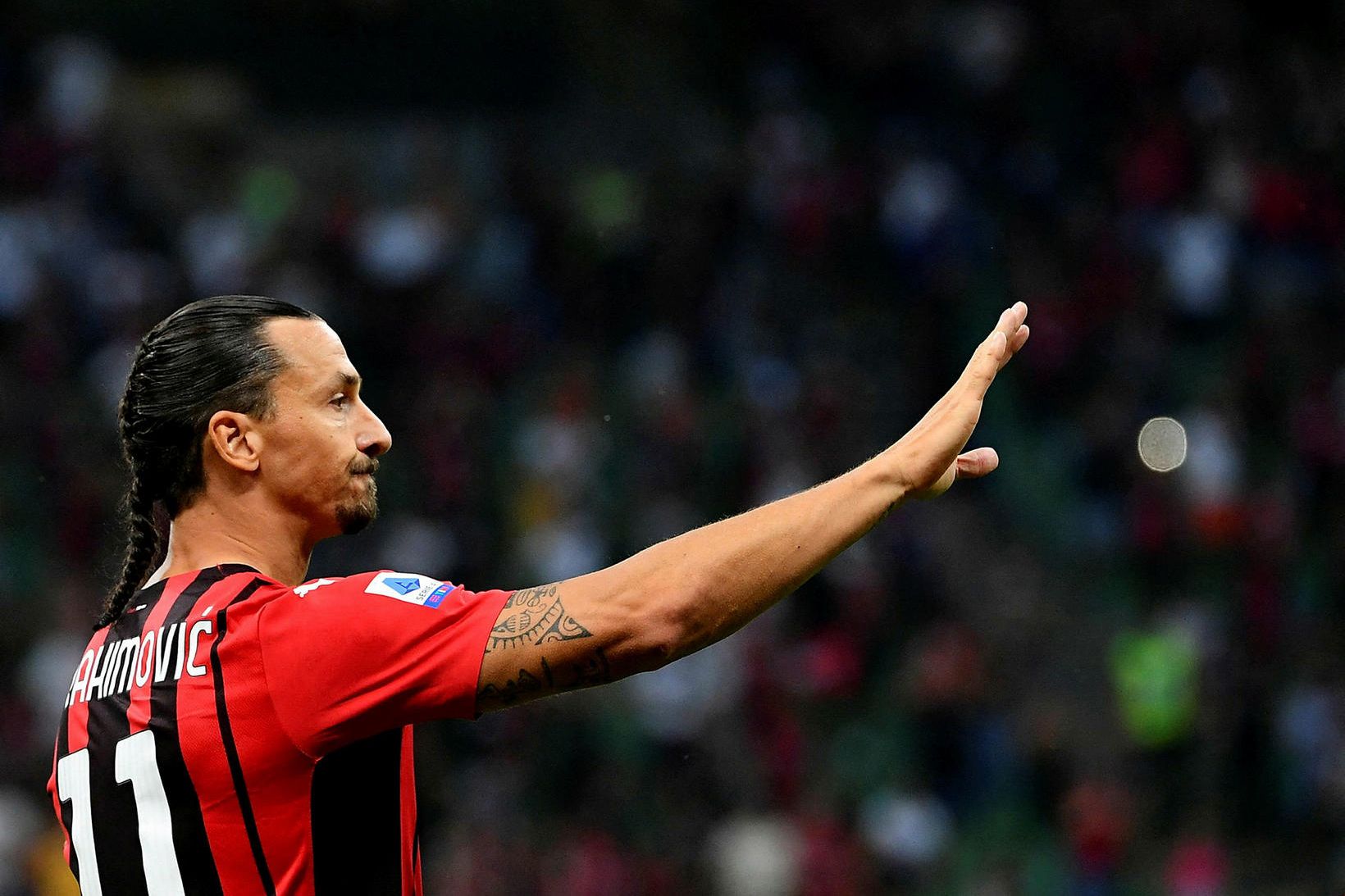 Zlatan Ibrahimovic verður ekki með AC Milan í stórleiknum gegn …