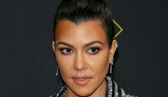 „Miðjupartsvítamín“ Kardashian vekur furðu