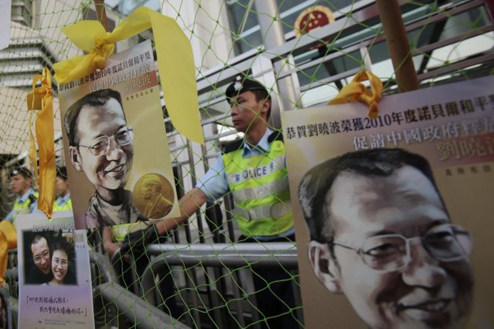 Friðarverðlaunahafinn Liu Xiaobo fær ekki að vera viðstaddur afhendingu verðlaunanna …