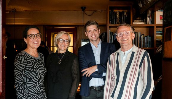Troðið hjá Kára á Gráa kettinum