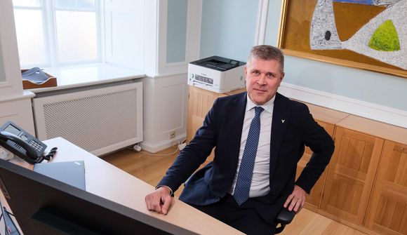 Sex þúsund bæst við á þremur klukkustundum