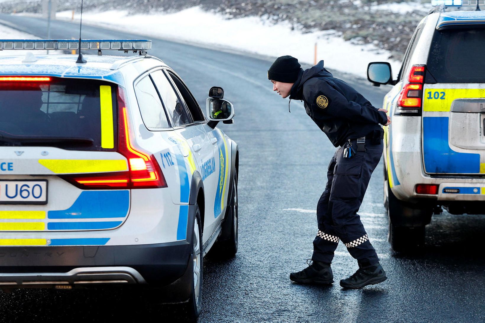 Handteknir vegna gruns um sölu og dreifingu fíkniefna