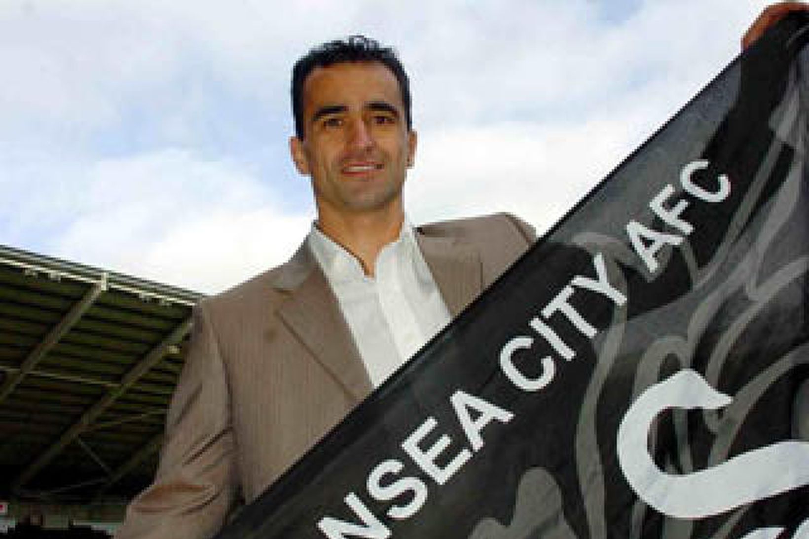 Roberto Martinez knattspyrnustjóri Swansea er kominn með lið sitt uppí …