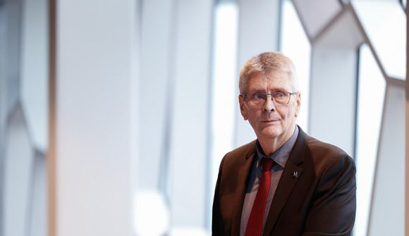 Boða sókn í menntamálum en skera niður á sama tíma
