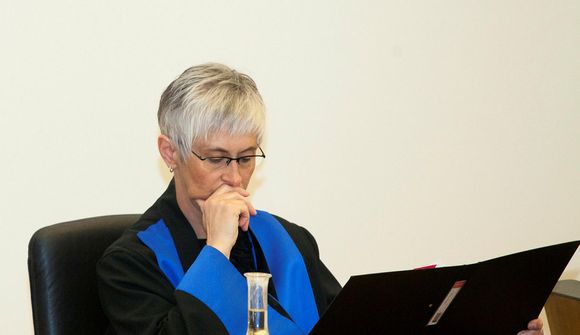 Ákvörðun um áfrýjun að lokinni yfirferð