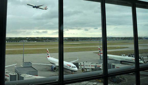 Stöðvuðu drónaumferð við Heathrow