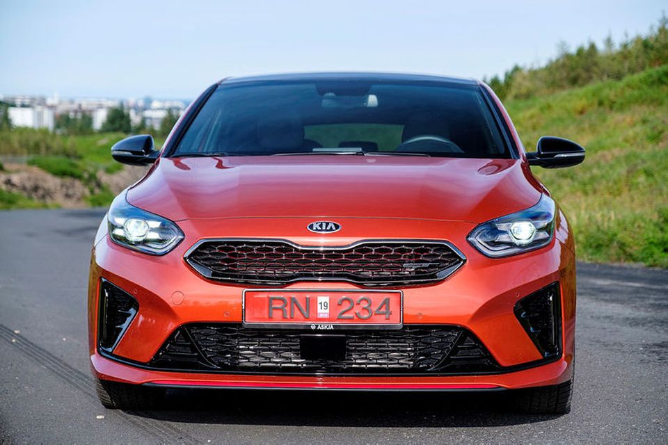 Nýr Kia Proceed GT er bæði rennilegur og skemmtilegur akstursbíll.