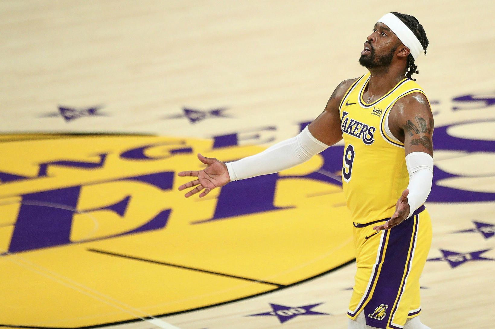 Wesley Matthews og félagar í Los Angeles Lakers töpuðu loks …