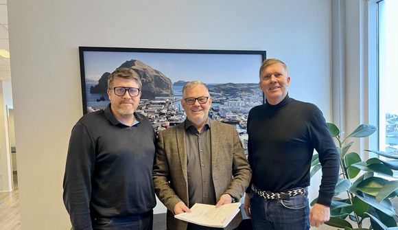 Laxey fjárfestir í búnaði frá Baader