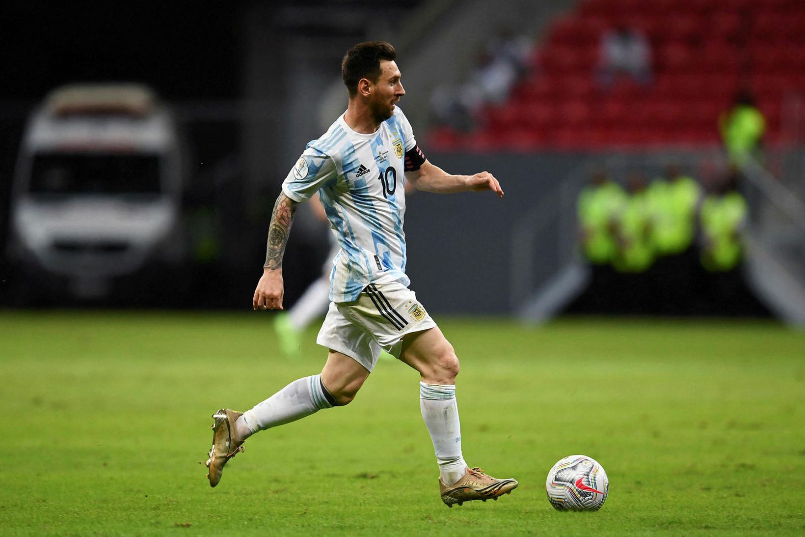 Lionel Messi í sínum 147. landsleik í nótt.