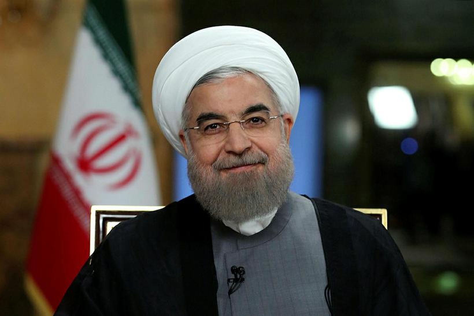 Hassan Rouhani, forseti Írans, hefur gagnrýnt harðlínumenn sem hatast við …