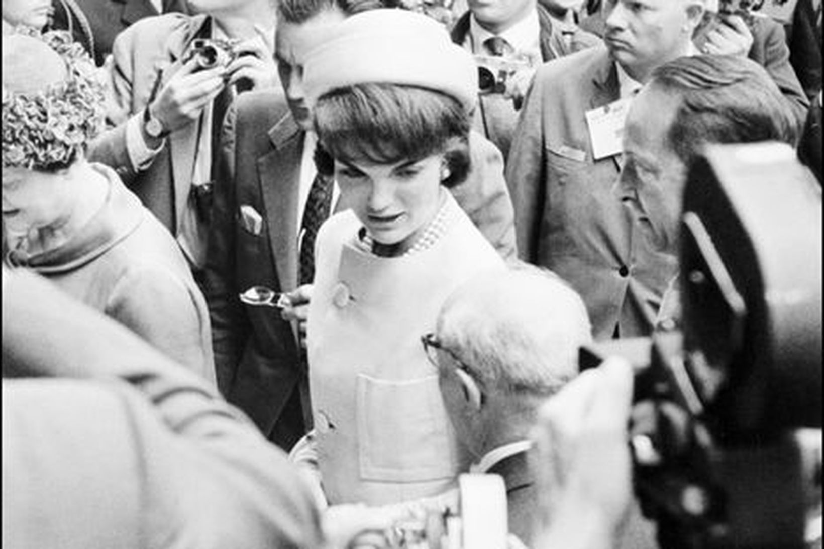 Margar konur hafa sótt sér innblástur í tísku Jackie Kennedy.