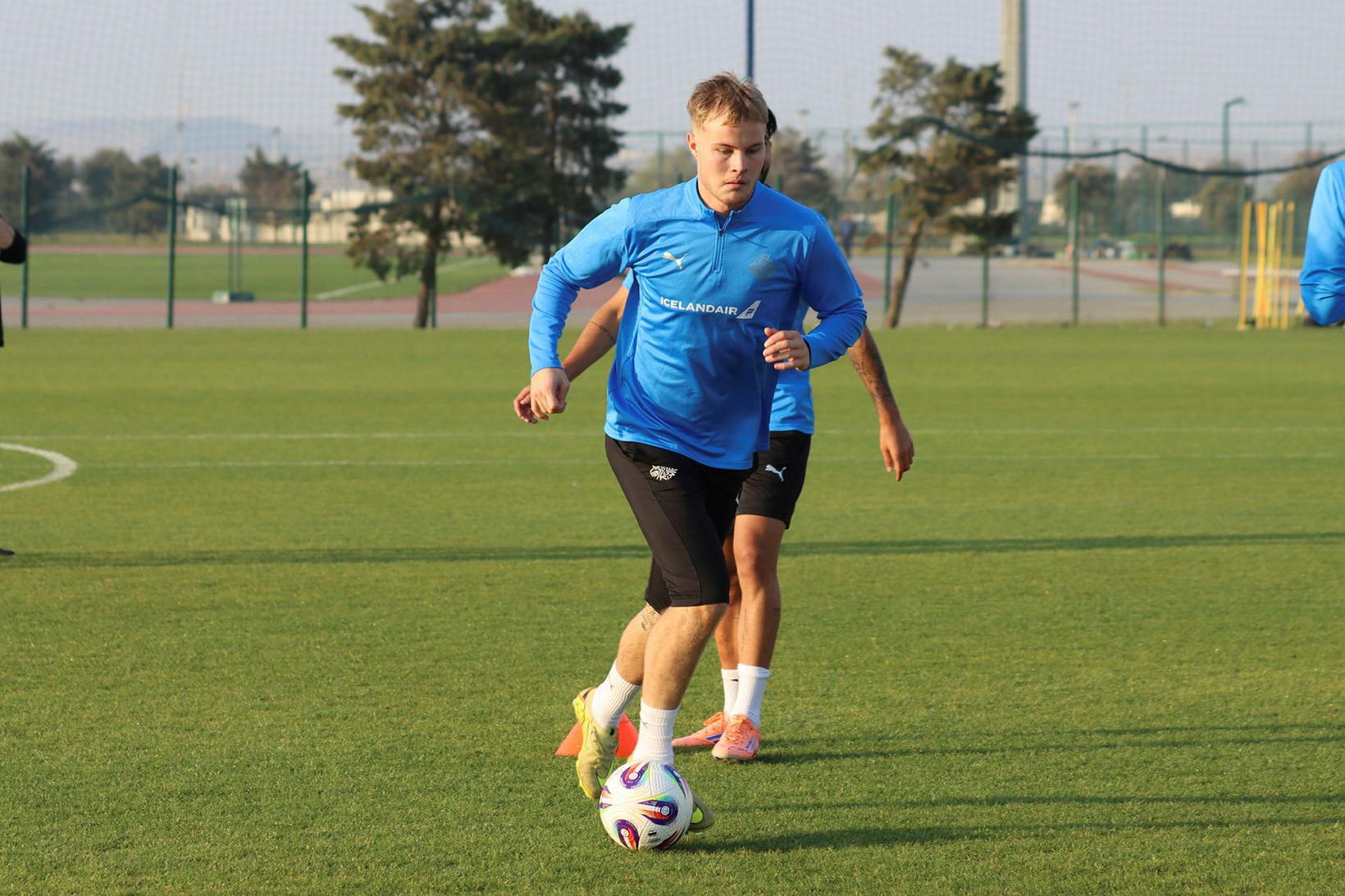 Álag hjá Andra á Englandi – nær varla að æfa