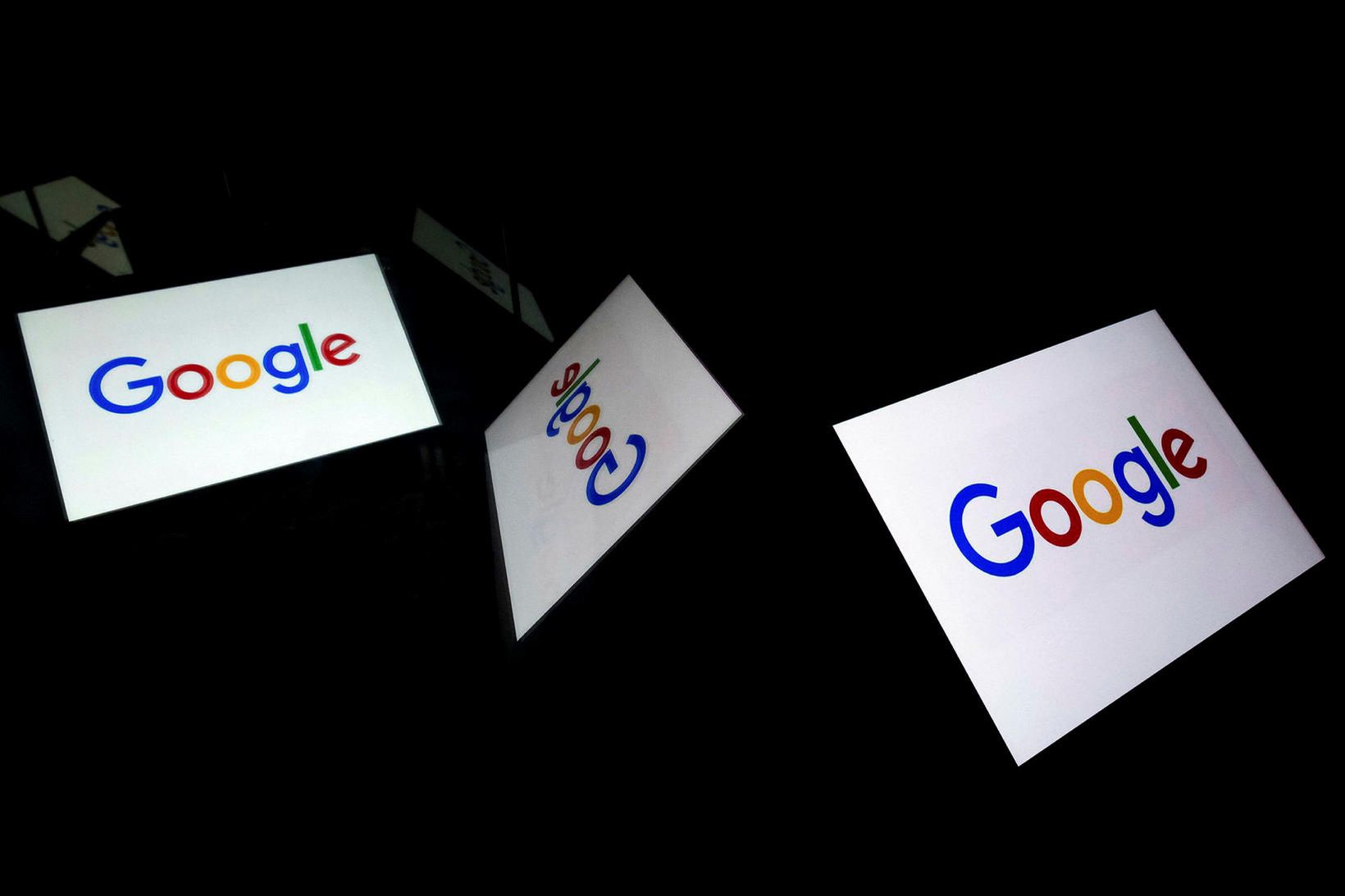 Google fékk 135 milljón króna sekt frá franska netöryggisráðinu í …