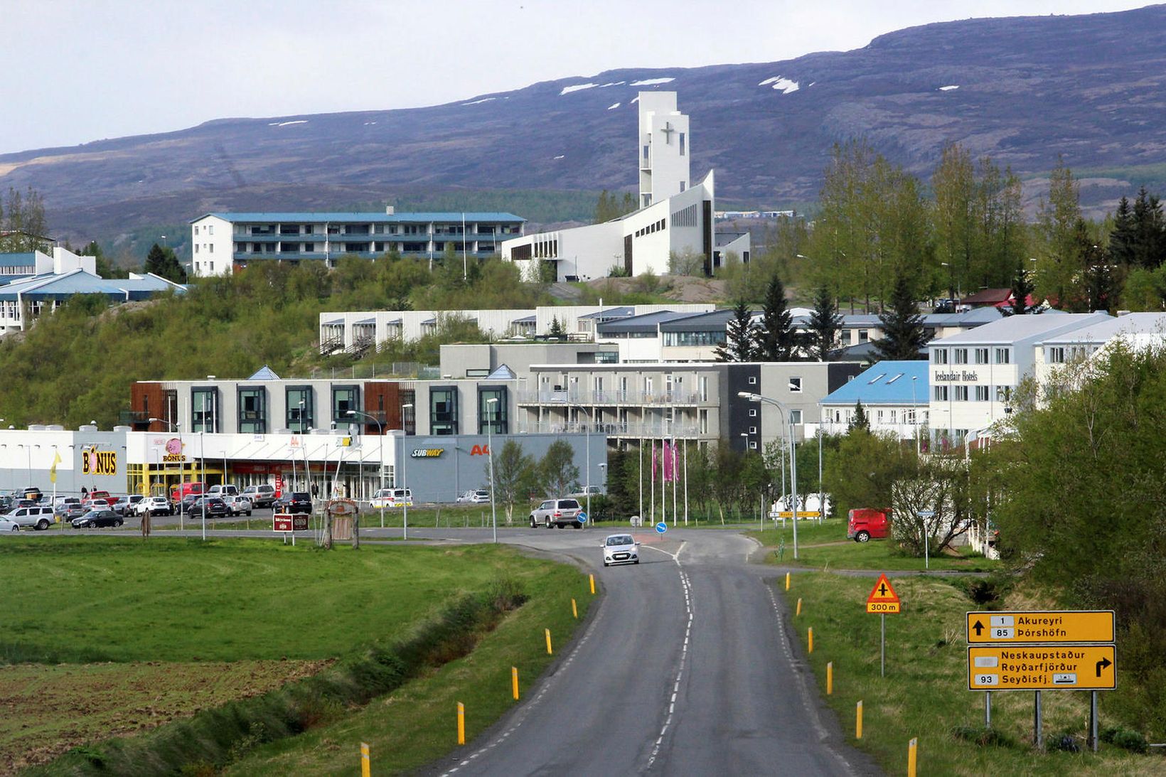 Frá Egilsstöðum. Mikil aðsókn er nú á tjaldsvæðin þar vegna …