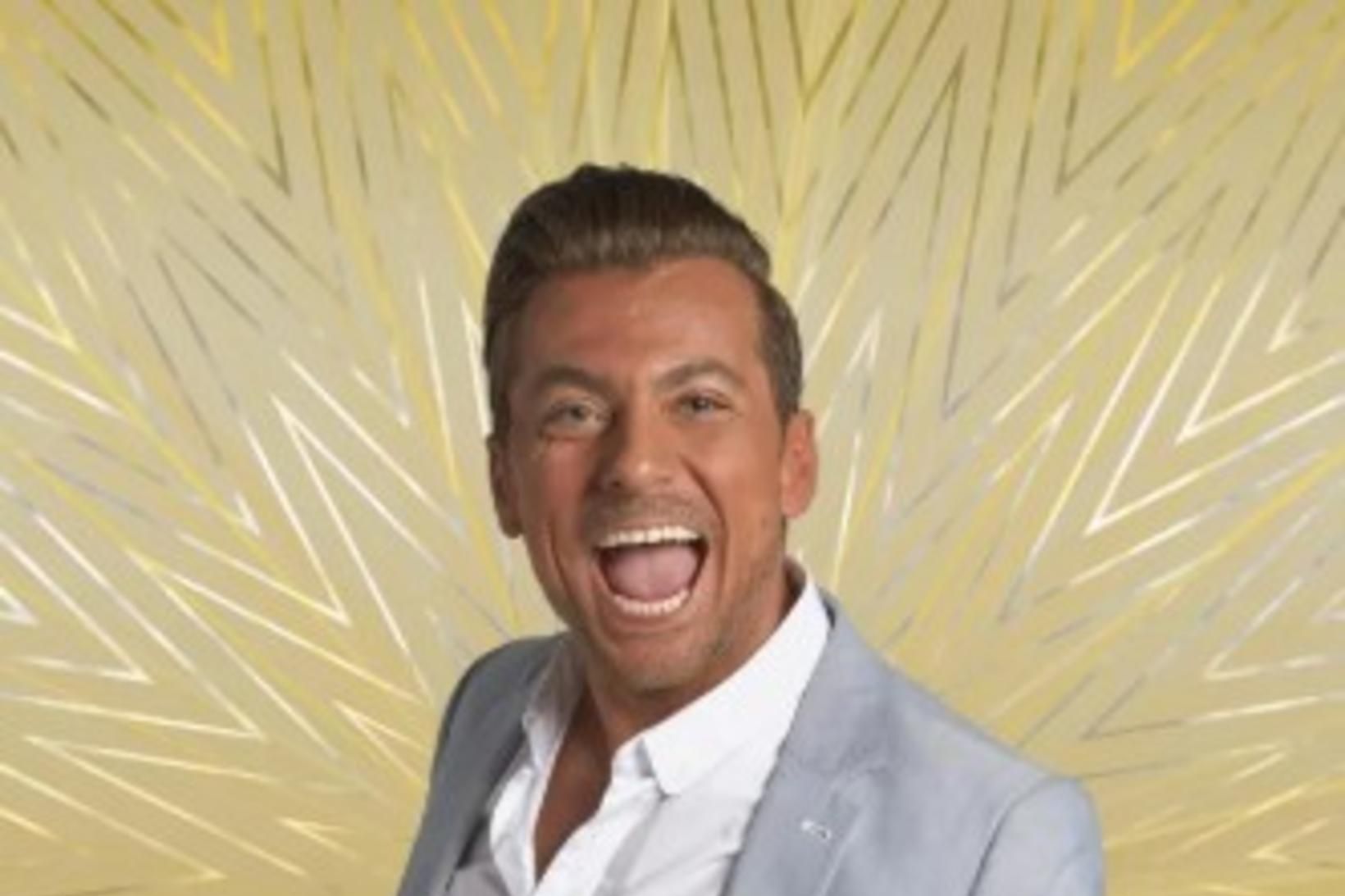 Paul Danan.