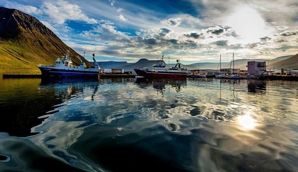 Lögreglan beið við komuna til hafnar