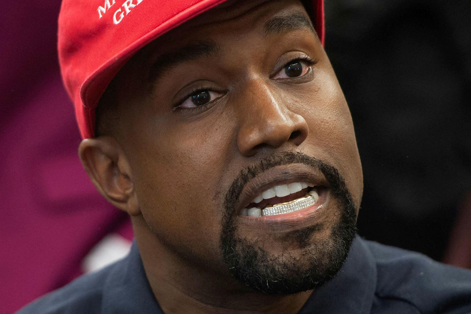 Kanye West er kominn á fjórða skilnaðarlögfræðinginn.