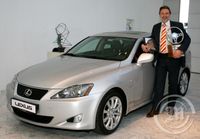 Lexus IS 250 valinn bíll ársins 2007