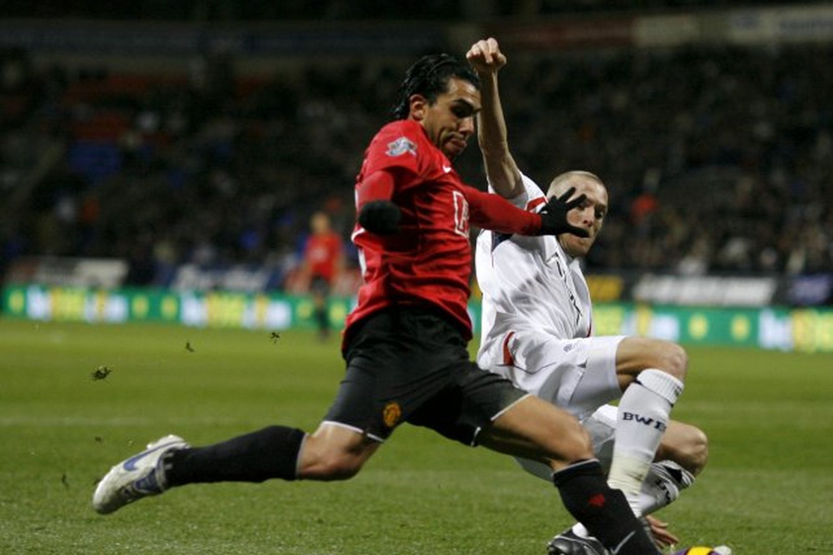 Carlos Tévez leikur með Manchester United á sínum gamla heimavelli, …