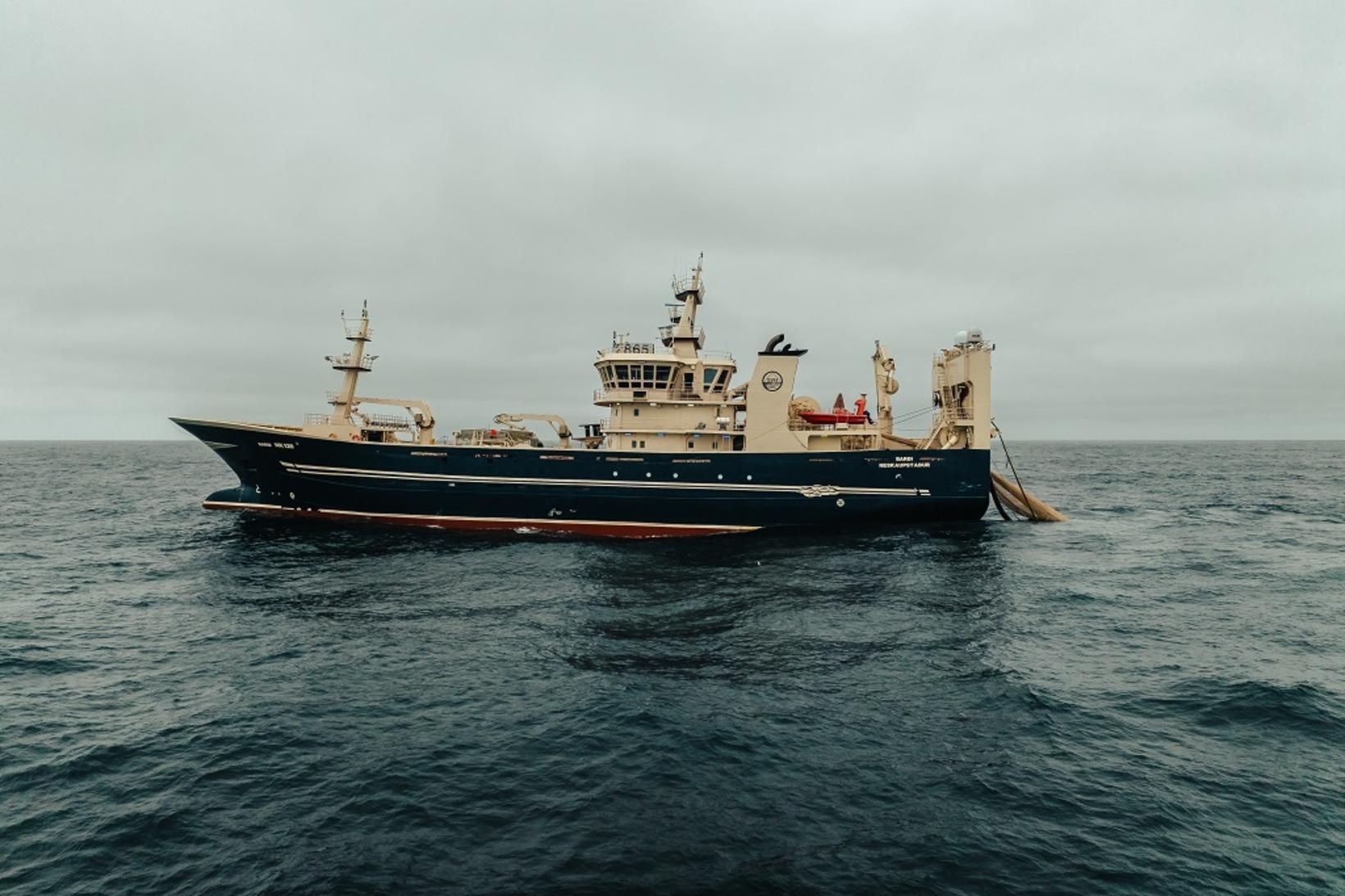 Barði hefur verið á kolmunnaveiðum suðaustur af Færeyjum undanfarna viku.