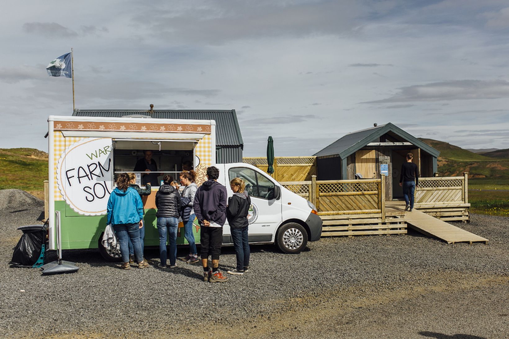 Súpubíllinn á hverasvæðinu við Krýsuvík.